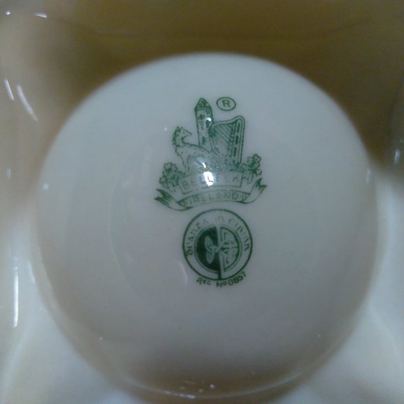 Belleek Pottery Ireland THORN 4 Well ASHTRAY (1965-1980) - Picture 12 of 16